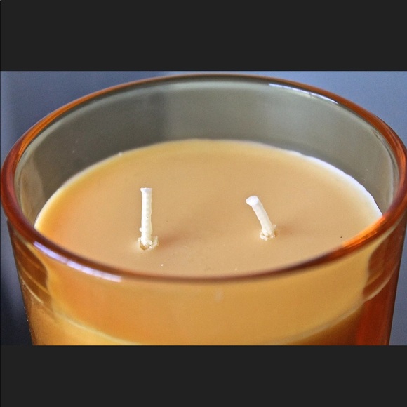 HAVEN STREET CANDLE SWEET HONEY NECTAR RICH SCENT NEW - Picture 2 of 4